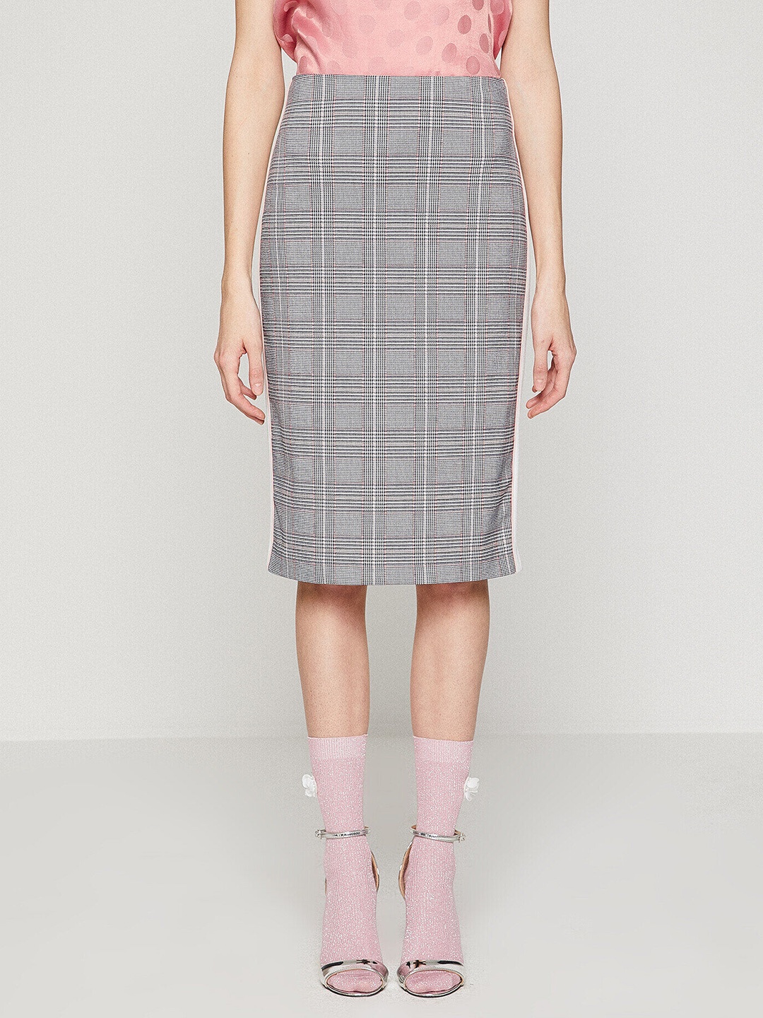 Koton Women Grey & Black Checked Knee length Straight Skirt