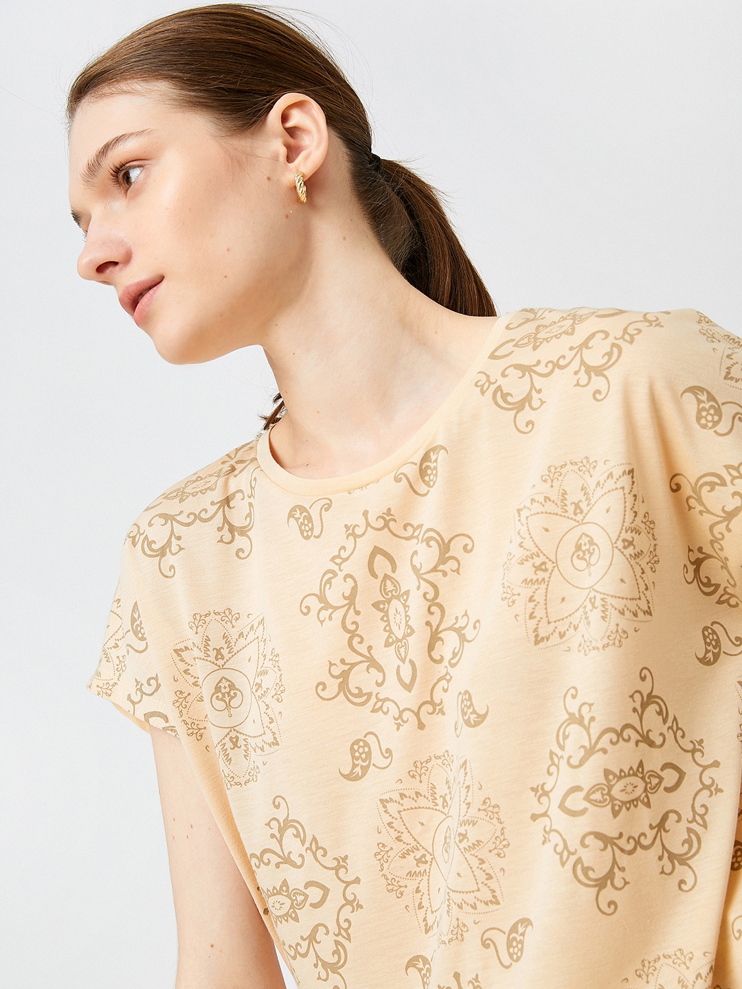 Koton Women Beige & Taupe Printed Extended Sleeves T-shirt