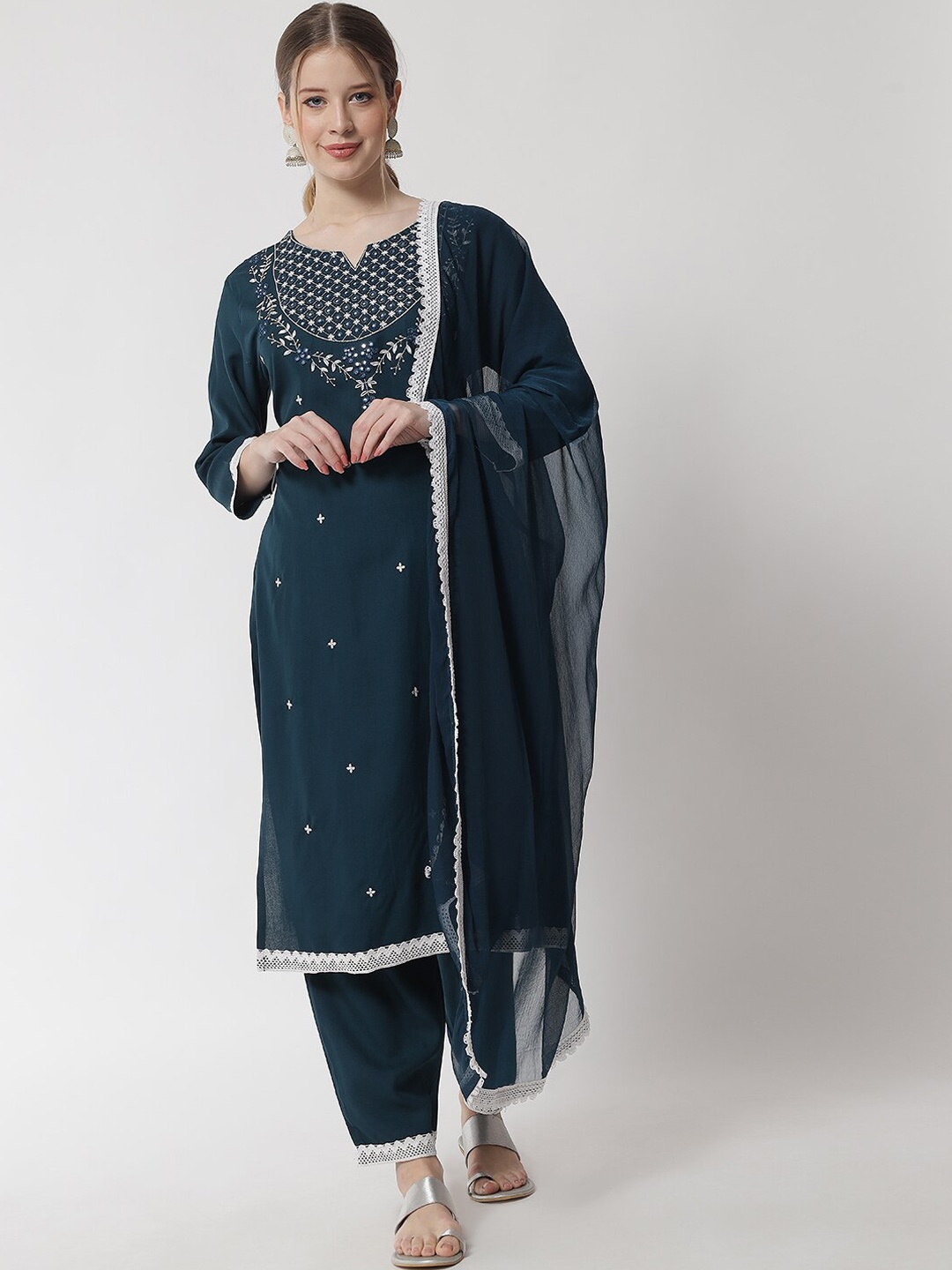 IkDaiya Women Teal Floral Embroidered Mirror Work Kurta with Trousers & With Dupatta
IkDaiya Women Teal Floral Embroidered Mirror Work Kurta with Trousers & With Dupatta