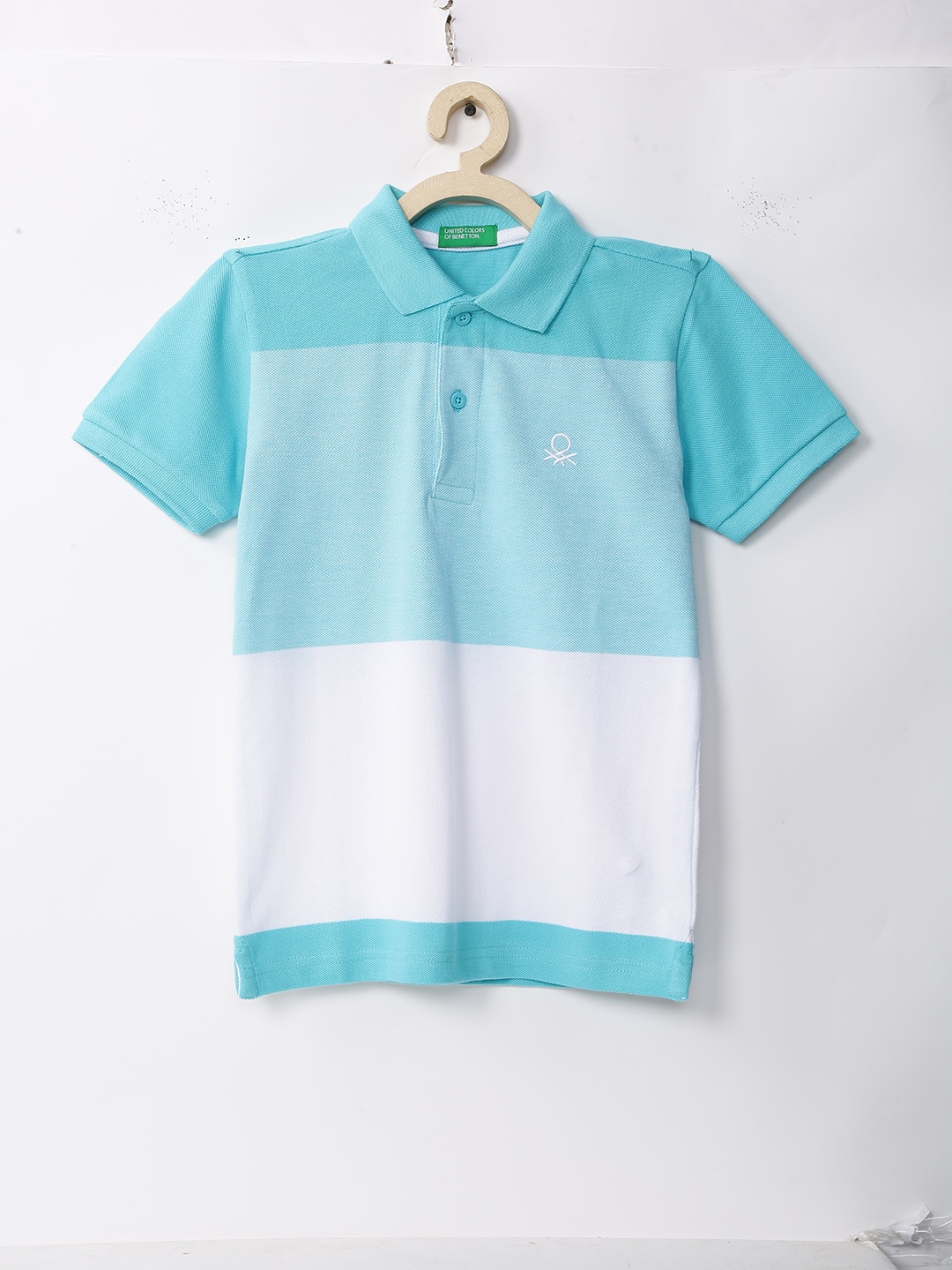 United Colors of Benetton Boys Blue & White Pure Cotton Colourblocked Polo Collar T-shirt
United Colors of Benetton Boys Blue & White Pure Cotton Colourblocked Polo Collar T-shirt