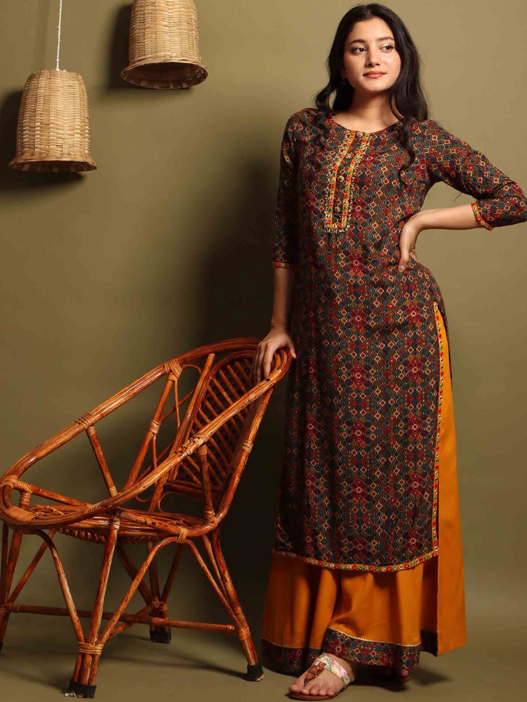 KALINI Women Multicoloured Floral Yoke Design Mirror Work Kurta with Palazzos, Multi
KALINI Women Multicoloured Floral Yoke Design Mirror Work Kurta with Palazzos, Multi