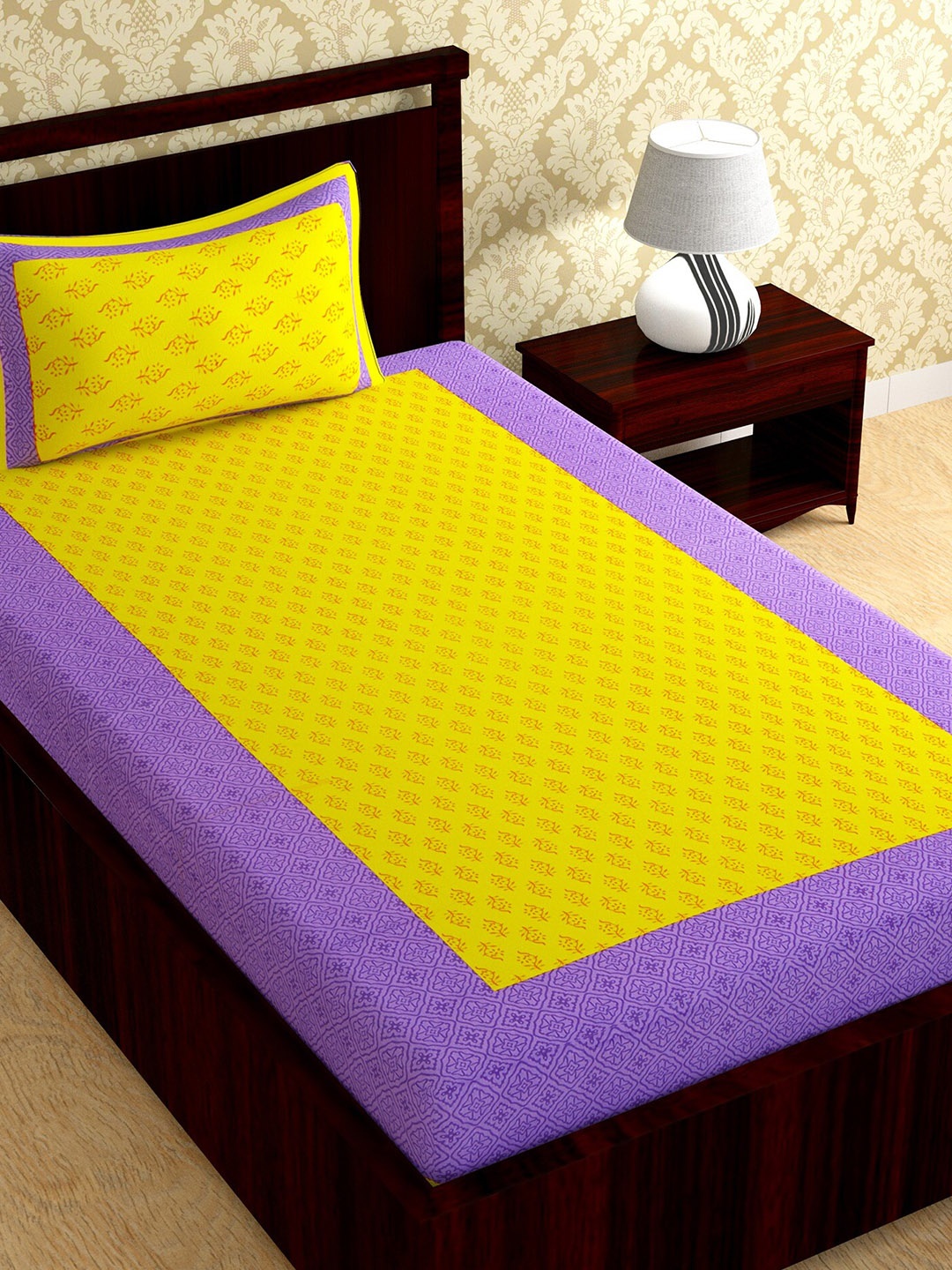 Urban Magic Yellow & Lavender Ethnic Motifs 104 TC Single Bedsheet with 1 Pillow Covers
Urban Magic Yellow & Lavender Ethnic Motifs 104 TC Single Bedsheet with 1 Pillow Covers
