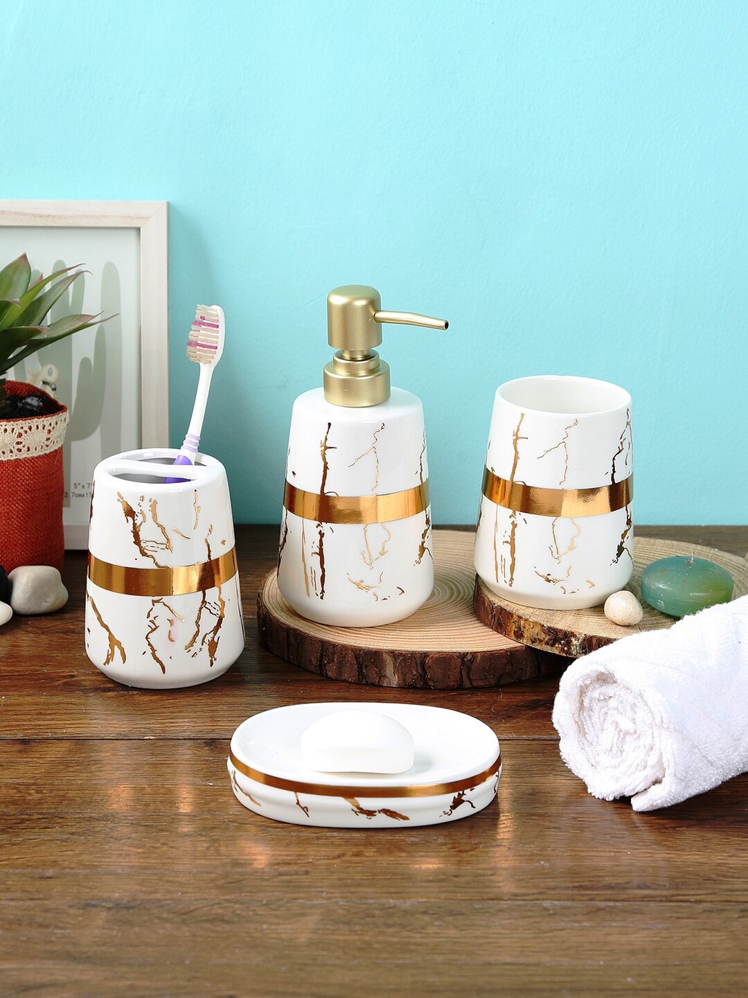 House Of Accessories Set of 4 White & Golden Abstract Print Ceramic Bathroom Accessories
House Of Accessories Set of 4 White & Golden Abstract Print Ceramic Bathroom Accessories