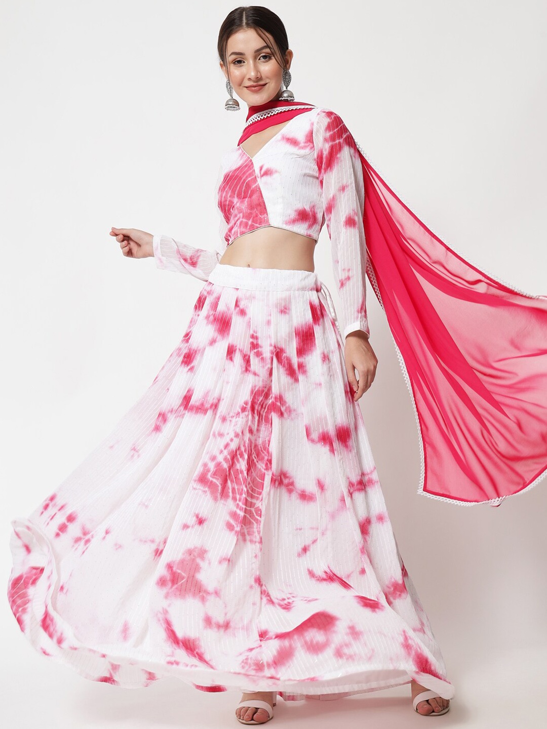 VAANI CREATION Magenta & White Embroidered Sequinned Tie and Dye Semi-Stitched Lehenga & Unstitched Blouse
VAANI CREATION Magenta & White Embroidered Sequinned Tie and Dye Semi-Stitched Lehenga & Unstitched Blouse