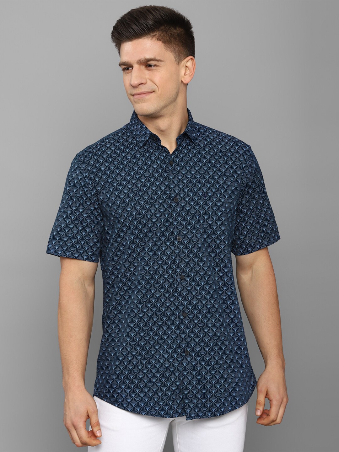 Allen Solly Men Blue Slim Fit Printed Casual Shirt
