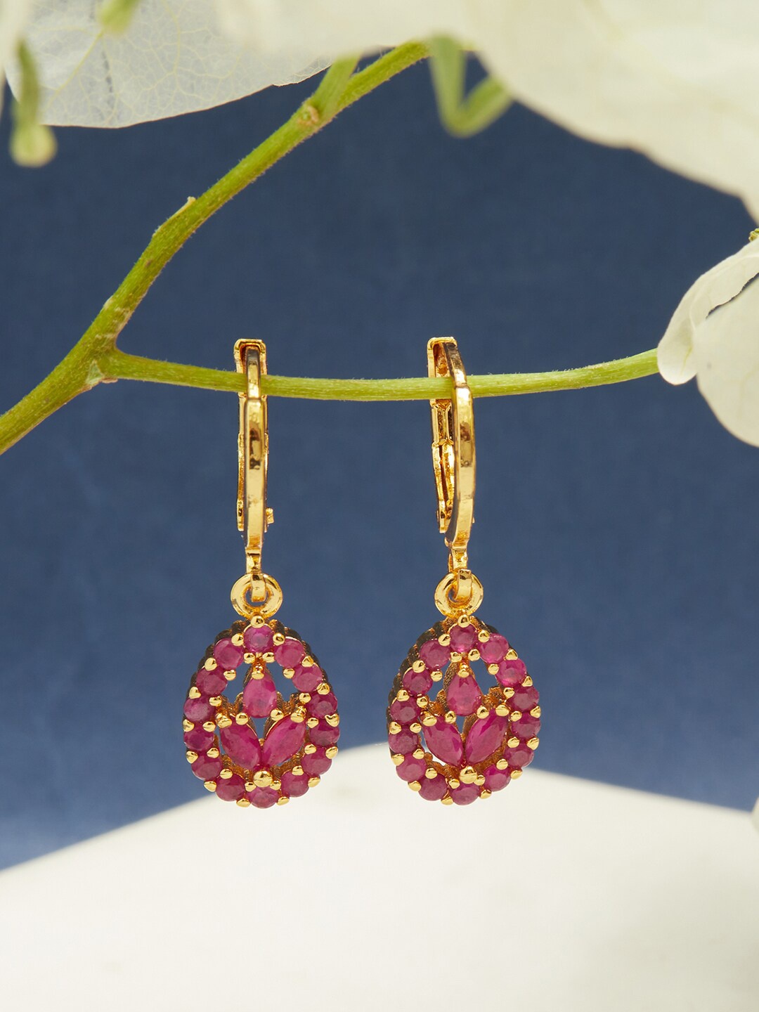 Voylla Red & Green Contemporary Hoop Earrings