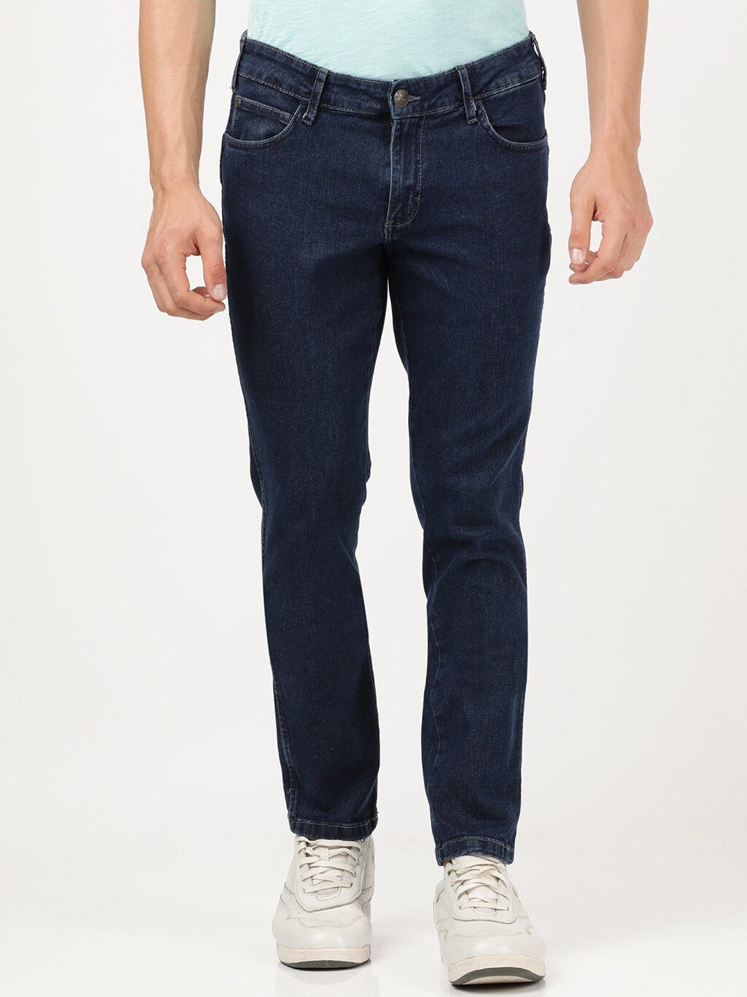 Wrangler Men Blue Solid Slim Fit Jeans