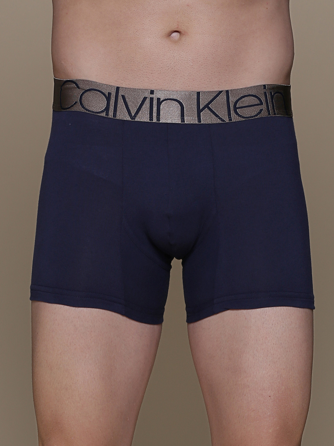 Calvin Klein Underwear Men Navy Blue Solid Trunk-NB2537C87 
Calvin Klein Underwear Men Navy Blue Solid Trunk-NB2537C87