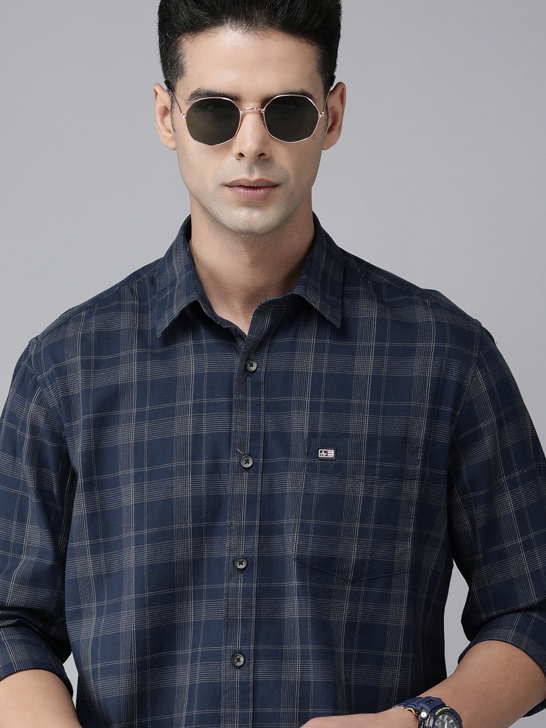 Arrow Sport Men Navy Blue Original Slim Fit Tartan Checks Opaque Pure Cotton Casual Shirt
Arrow Sport Men Navy Blue Original Slim Fit Tartan Checks Opaque Pure Cotton Casual Shirt
