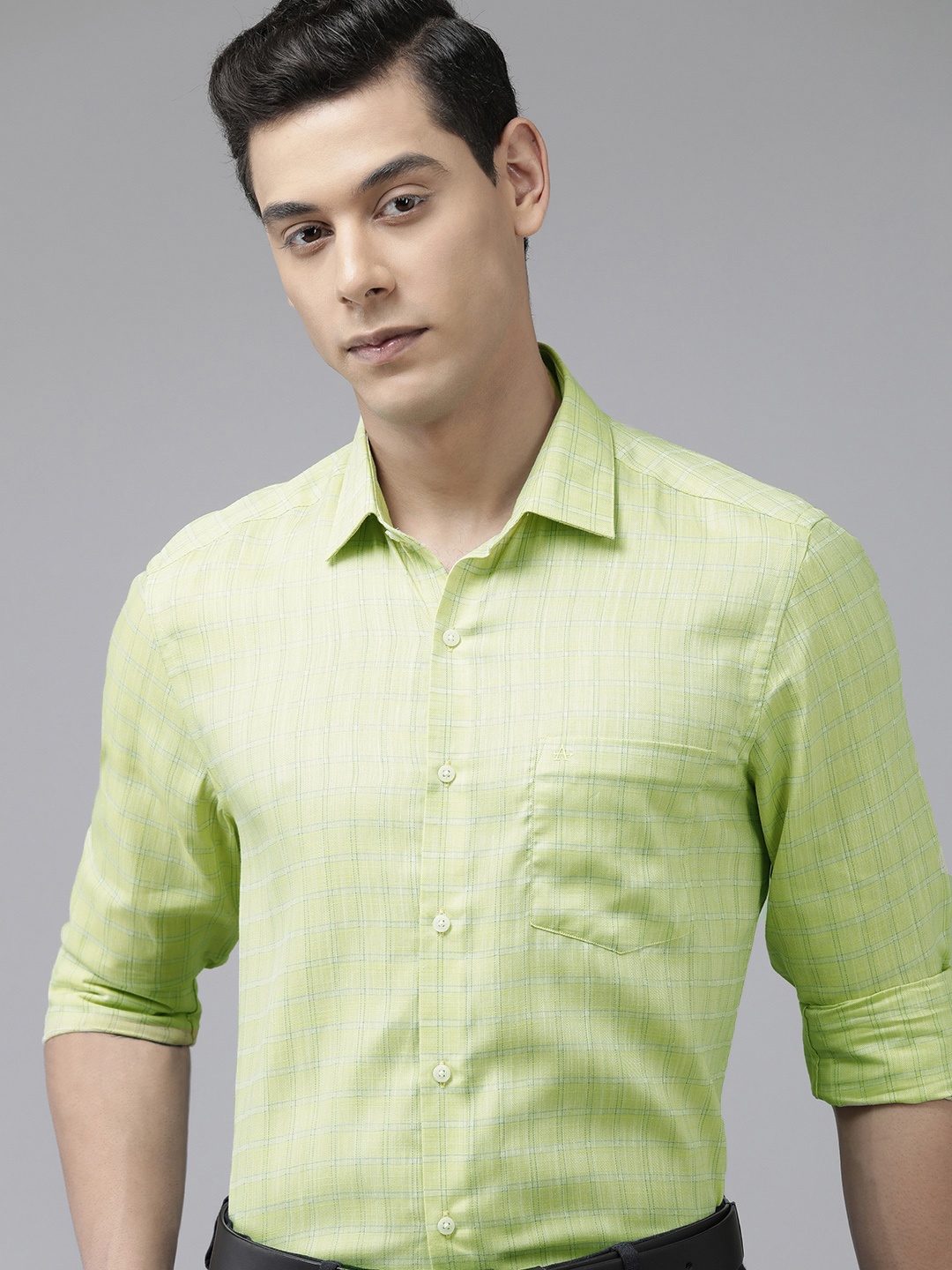 Arrow Men Green Manhattan Slim Fit Windowpane Checks Opaque Pure Cotton Formal Shirt
Arrow Men Green Manhattan Slim Fit Windowpane Checks Opaque Pure Cotton Formal Shirt