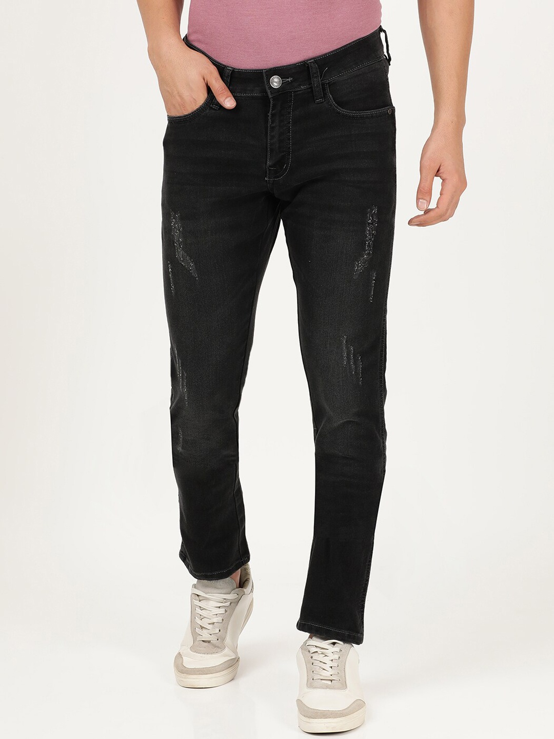 Wrangler Men Black Skanders Slim Fit Low-Rise Low Distress Light Fade Stretchable Jeans
Wrangler Men Black Skanders Slim Fit Low-Rise Low Distress Light Fade Stretchable Jeans