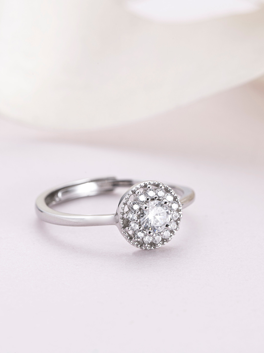 Zavya Women 925 Sterling Silver Rhodium Plated Ring 
Zavya Women 925 Sterling Silver Rhodium Plated Ring
