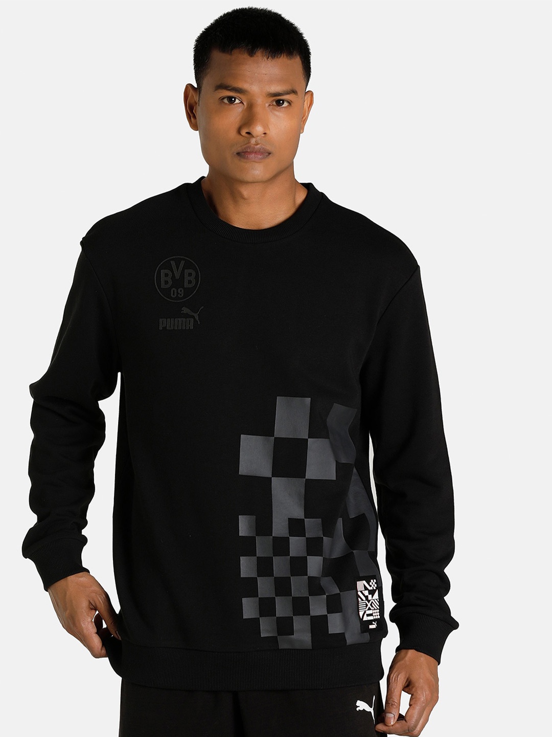 Puma Men Graphic Printed Regular Fit Borussia Dortmund ftblCulture Crewneck Sweatshirt, Black
Puma Men Graphic Printed Regular Fit Borussia Dortmund ftblCulture Crewneck Sweatshirt, Black