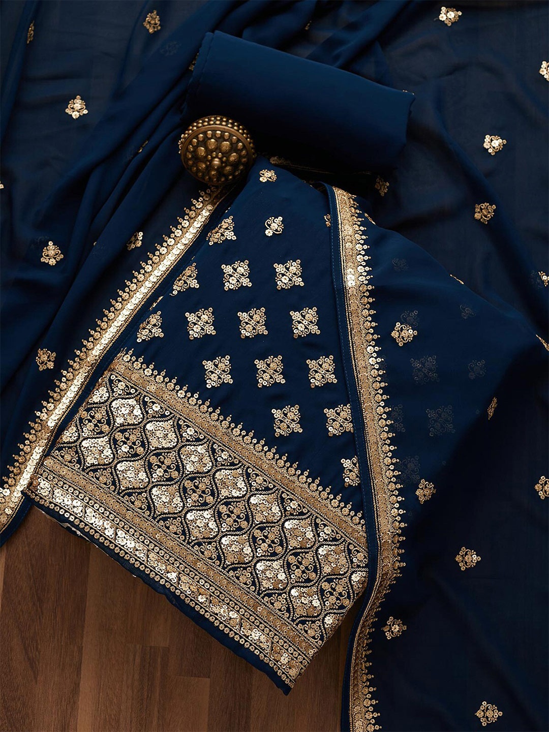 Koskii Women Peacock Blue & Gold-Toned Sequined Embroidered Unstitched Dress Material
Koskii Women Peacock Blue & Gold-Toned Sequined Embroidered Unstitched Dress Material