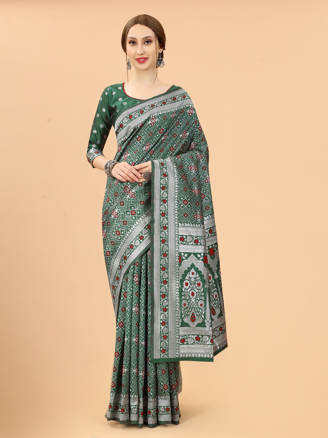 SATYAM WEAVES Green & Orange Woven Design Zari Silk Cotton Banarasi Saree 
SATYAM WEAVES Green & Orange Woven Design Zari Silk Cotton Banarasi Saree