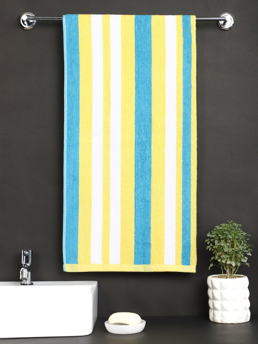 Raymond Home Unisex White Striped 400 GSM Cotton Bath Towels