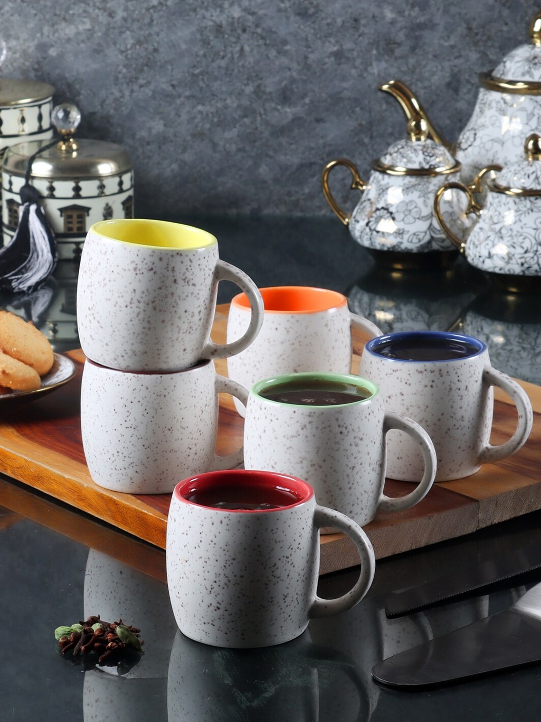 CDI White & Green Set of 6 Dishwasher and Microwave Safe Ceramic Matte Cups 150 ML Each
CDI White & Green Set of 6 Dishwasher and Microwave Safe Ceramic Matte Cups 150 ML Each