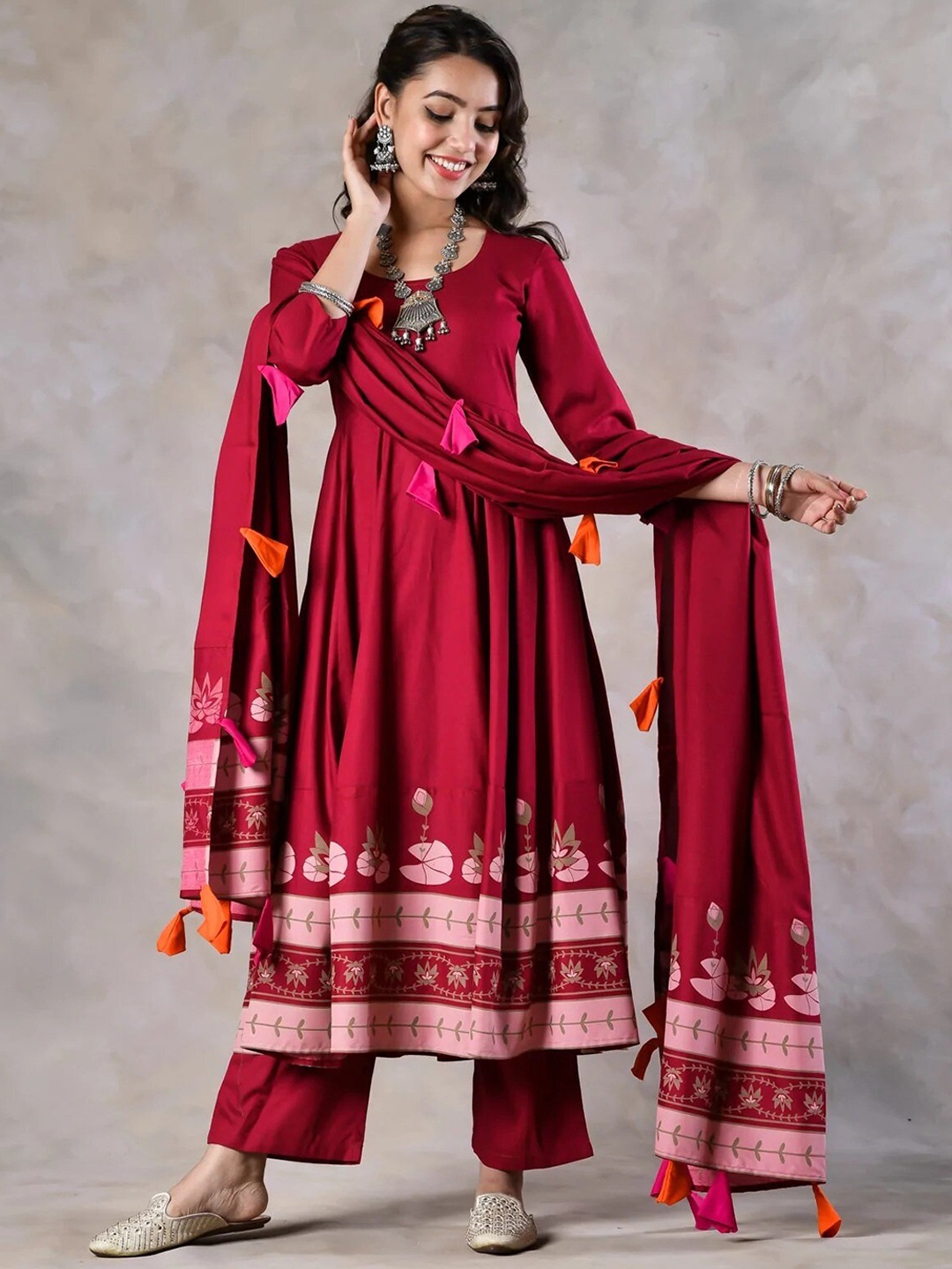 Rustorange Women Maroon Ethnic Motifs Printed Panelled Kurta with Churidar & With Dupatta
Rustorange Women Maroon Ethnic Motifs Printed Panelled Kurta with Churidar & With Dupatta