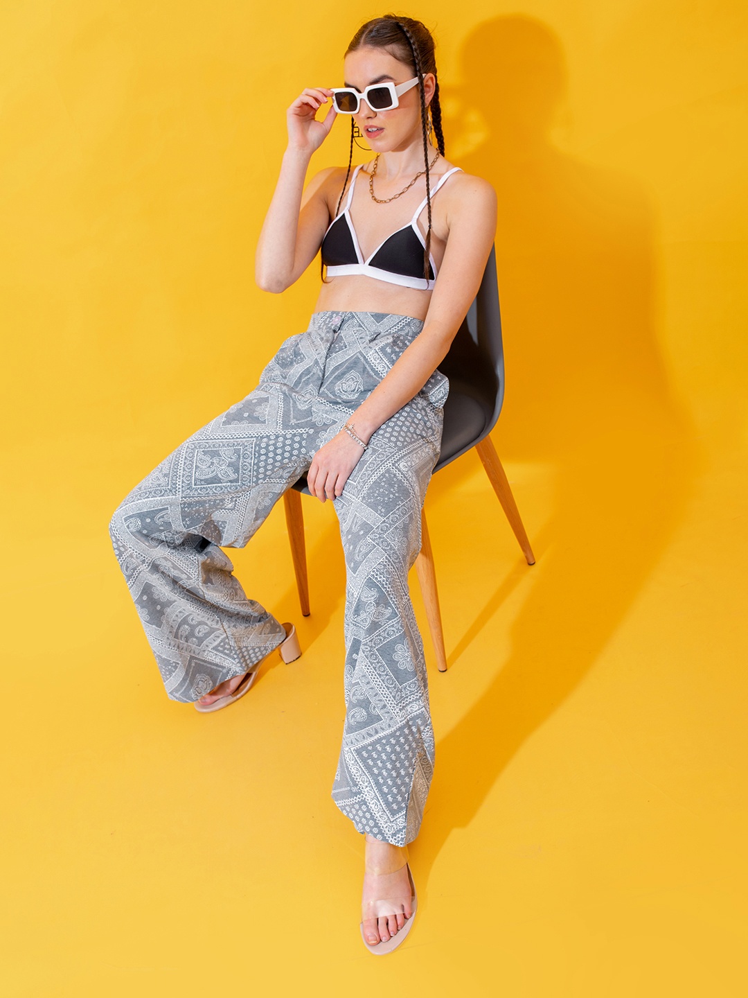 Stylecast X Hersheinbox Women Ethnic Motifs Printed Relaxed High-Rise Pleated Trousers, Blue
Stylecast X Hersheinbox Women Ethnic Motifs Printed Relaxed High-Rise Pleated Trousers, Blue