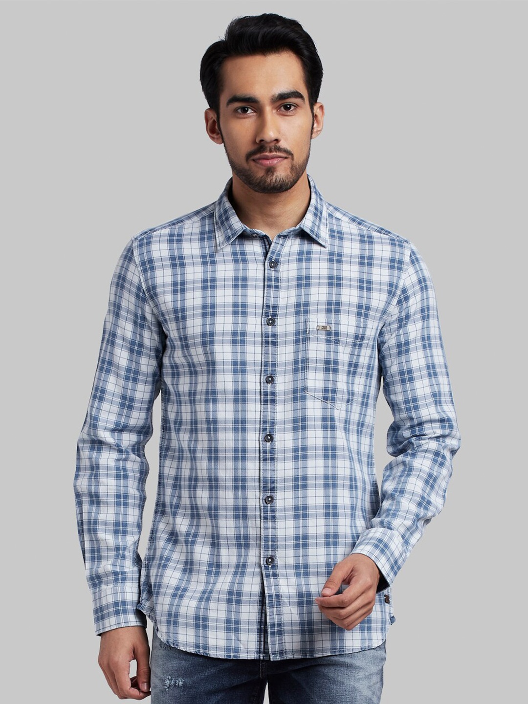 Parx Men Blue Slim Fit Checked Casual Shirt