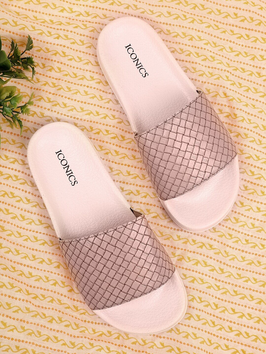 ICONICS Women Pink Sliders