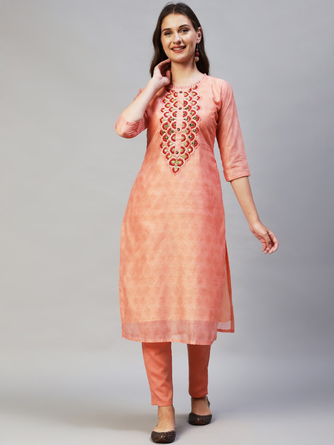 FASHOR Women Peach-Coloured Floral Yoke Design Thread Work Chanderi Silk Kurta with Trousers
FASHOR Women Peach-Coloured Floral Yoke Design Thread Work Chanderi Silk Kurta with Trousers