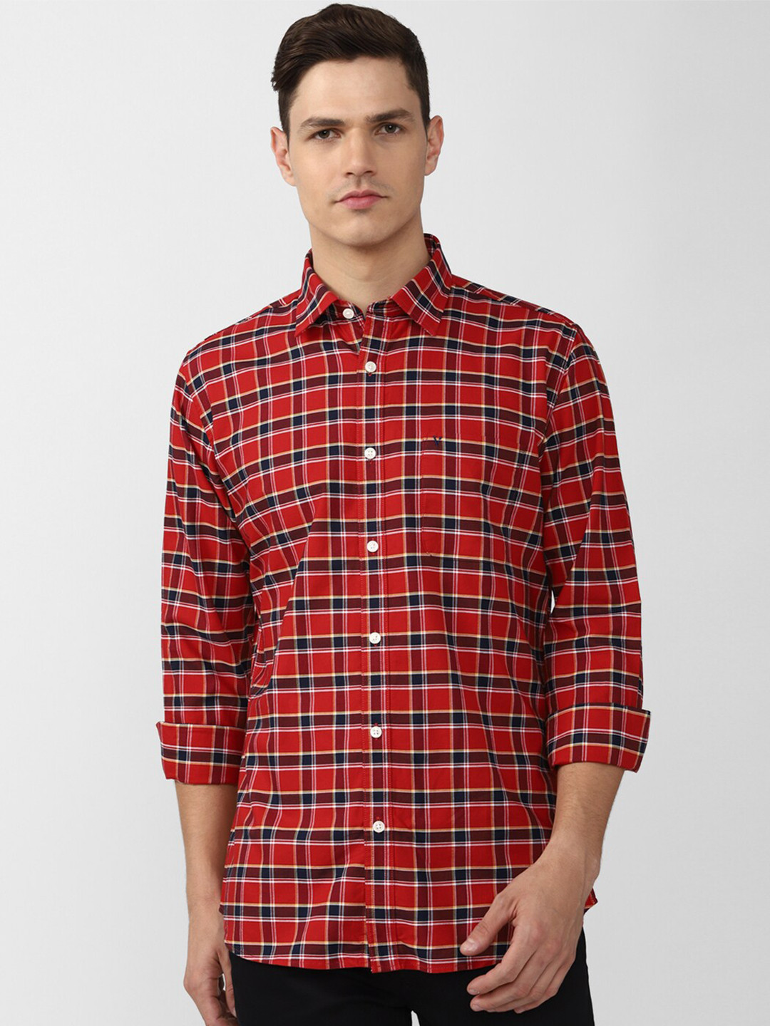 Van Heusen Sport Men Red Slim Fit Checked Cotton Casual Shirt
Van Heusen Sport Men Red Slim Fit Checked Cotton Casual Shirt
