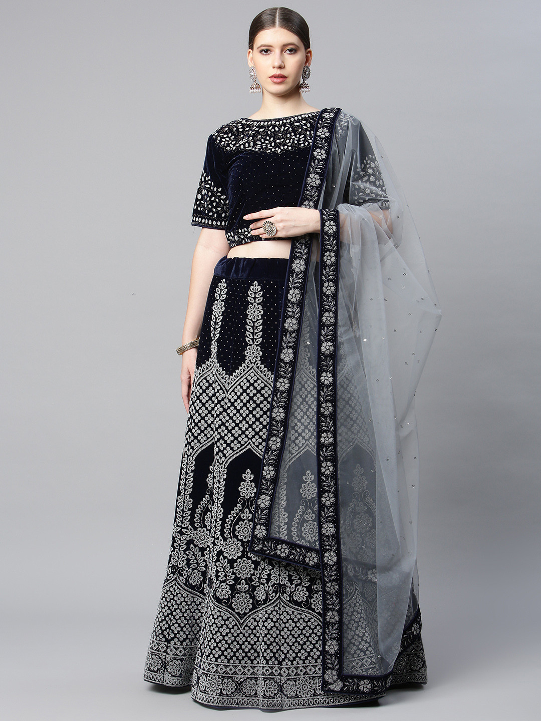 CAMPAIGN TRENDS Navy Blue & Silver-Toned Semi-Stitched Lehenga & Blouse With Dupatta
CAMPAIGN TRENDS Navy Blue & Silver-Toned Semi-Stitched Lehenga & Blouse With Dupatta