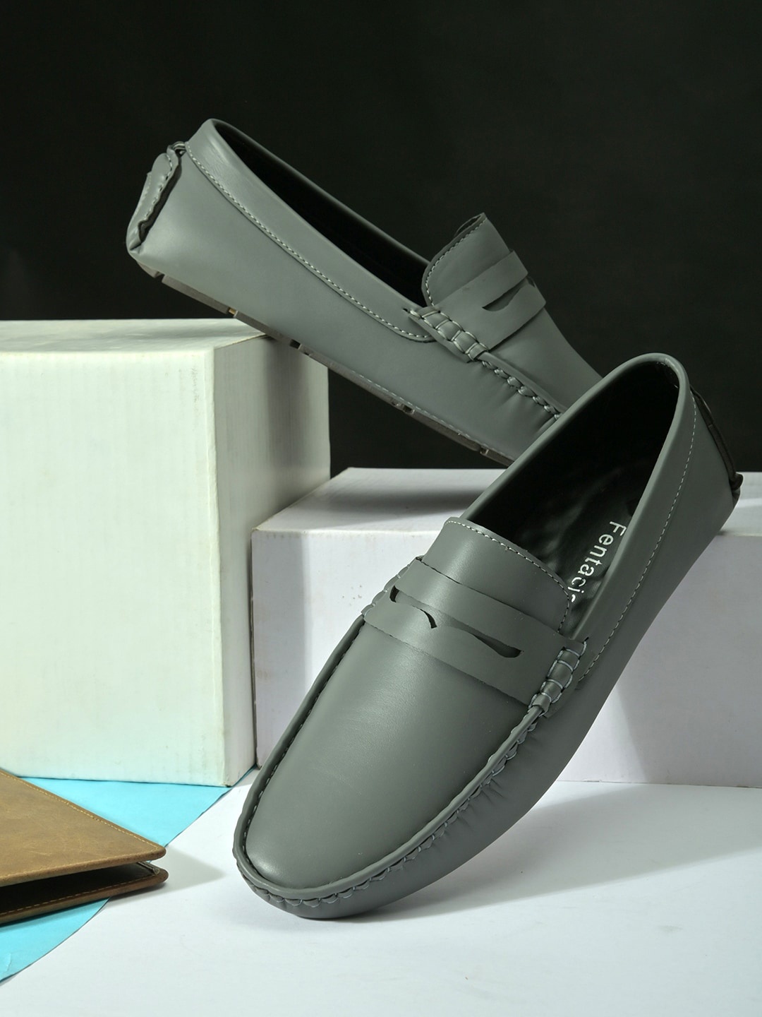 Fentacia Men Grey Loafer Casual Shoes