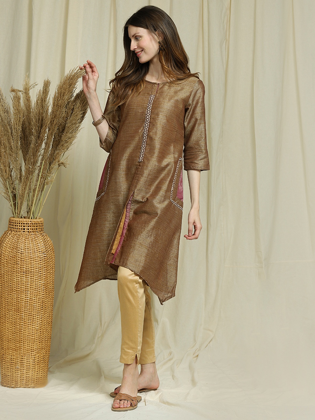 Indifusion Women Brown Kurta