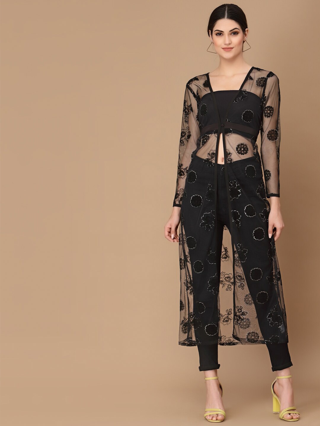 KASSUALLY Women Black Self Design Shrug