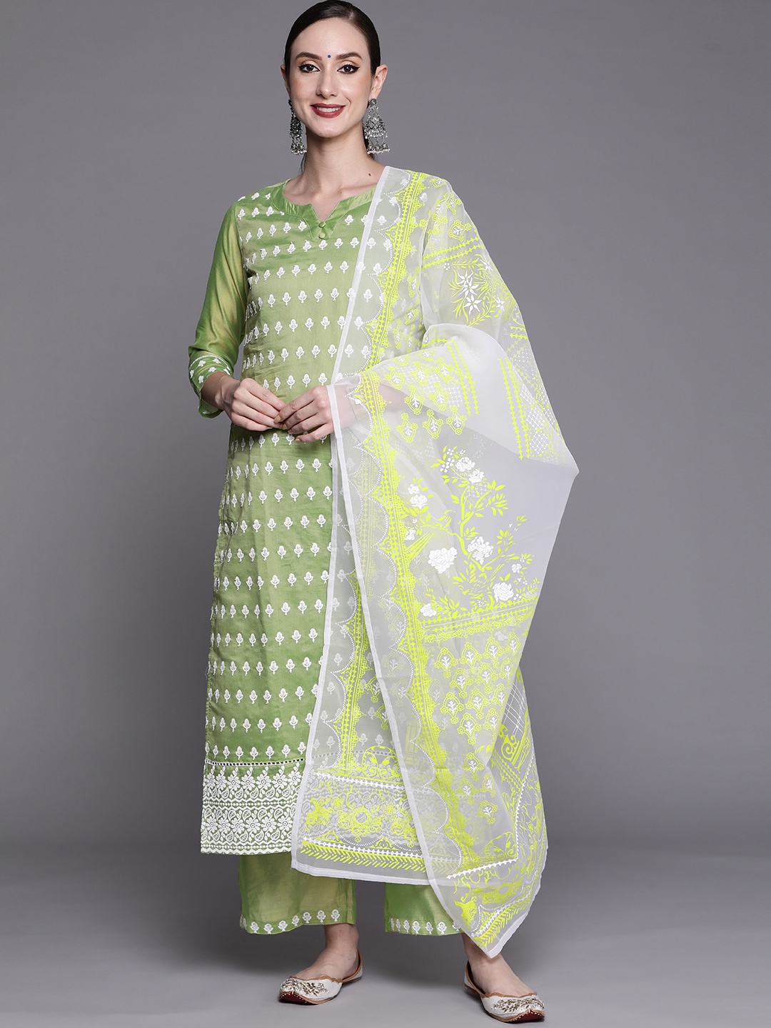 Indo Era Women Green & White Ethnic Motifs Embroidered Kurta with Palazzos & Dupatta
Indo Era Women Green & White Ethnic Motifs Embroidered Kurta with Palazzos & Dupatta