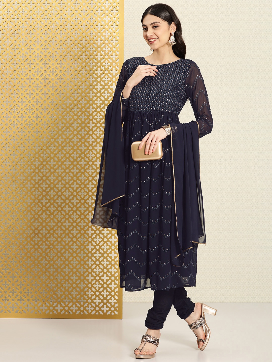 House of Pataudi Jashn Ethnic Motifs Embroidered Sequinned Kurta & Churidar With Dupatta, Navy blue
House of Pataudi Jashn Ethnic Motifs Embroidered Sequinned Kurta & Churidar With Dupatta, Navy blue