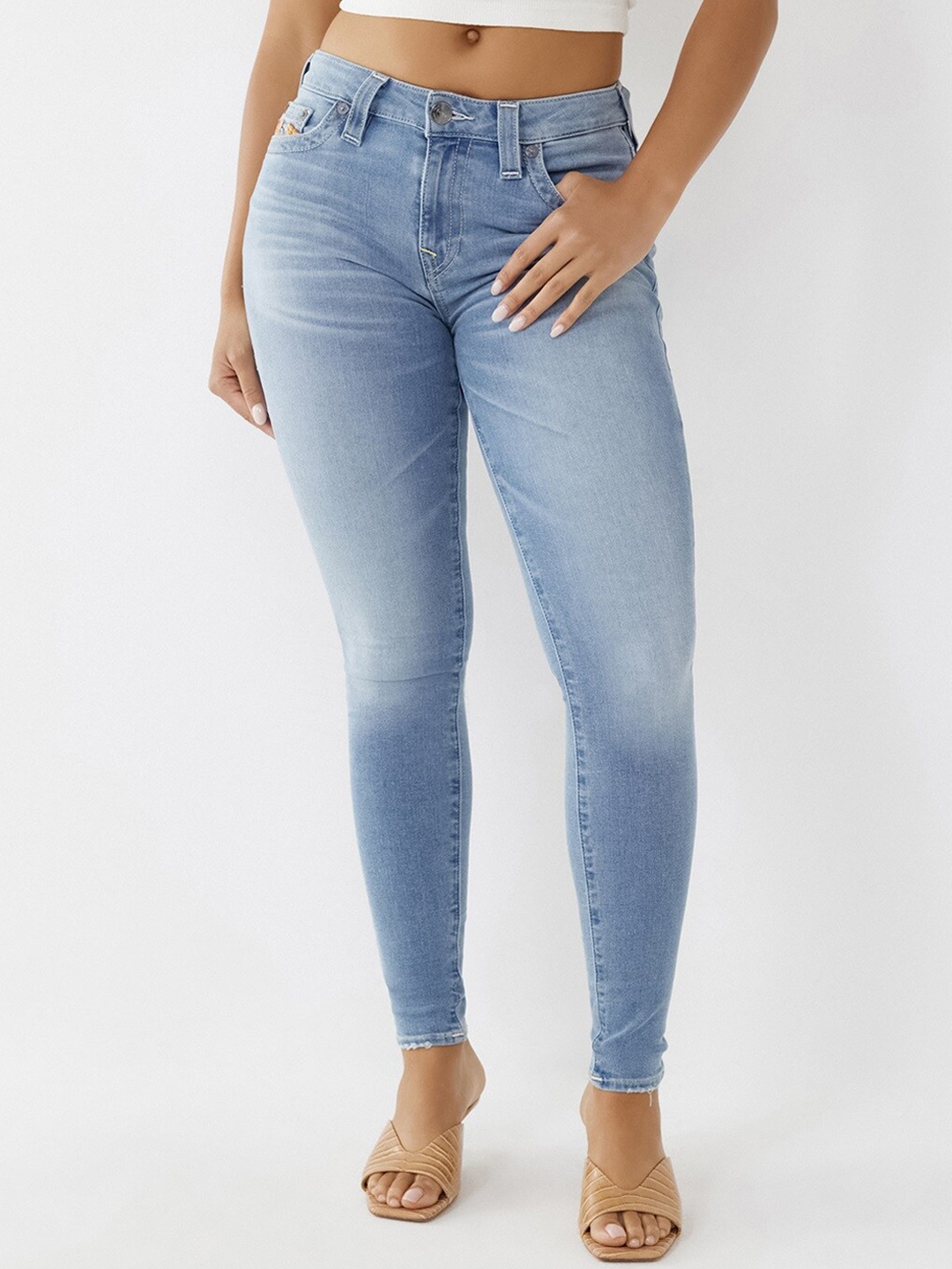 True Religion Women Big QT Jennie Lean Skinny Fit Low Distress Light Fade Jeans, Blue
True Religion Women Big QT Jennie Lean Skinny Fit Low Distress Light Fade Jeans, Blue