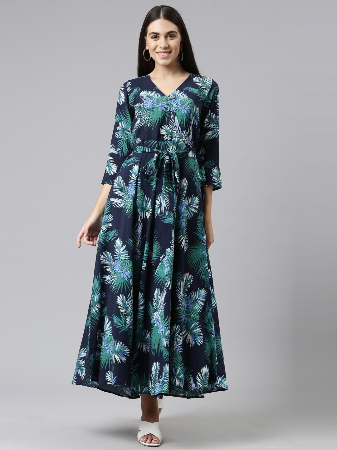 Neerus Women Navy Blue & Green Floral Georgette Maxi Dress