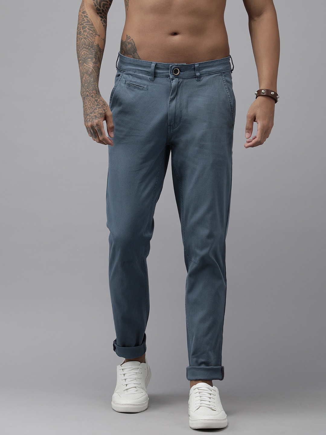 Roadster Men Blue Solid Slim Fit Trousers