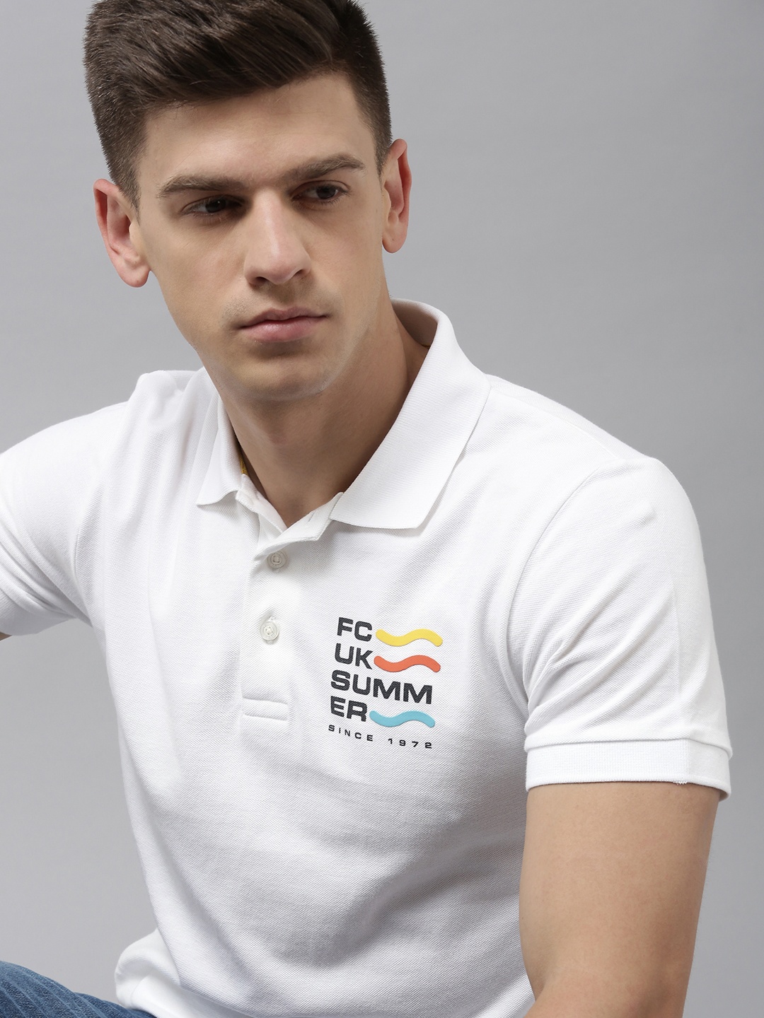 French Connection Men White Polo Collar Pure Cotton Slim Fit T-shirt With Brand Logo Print
French Connection Men White Polo Collar Pure Cotton Slim Fit T-shirt With Brand Logo Print
