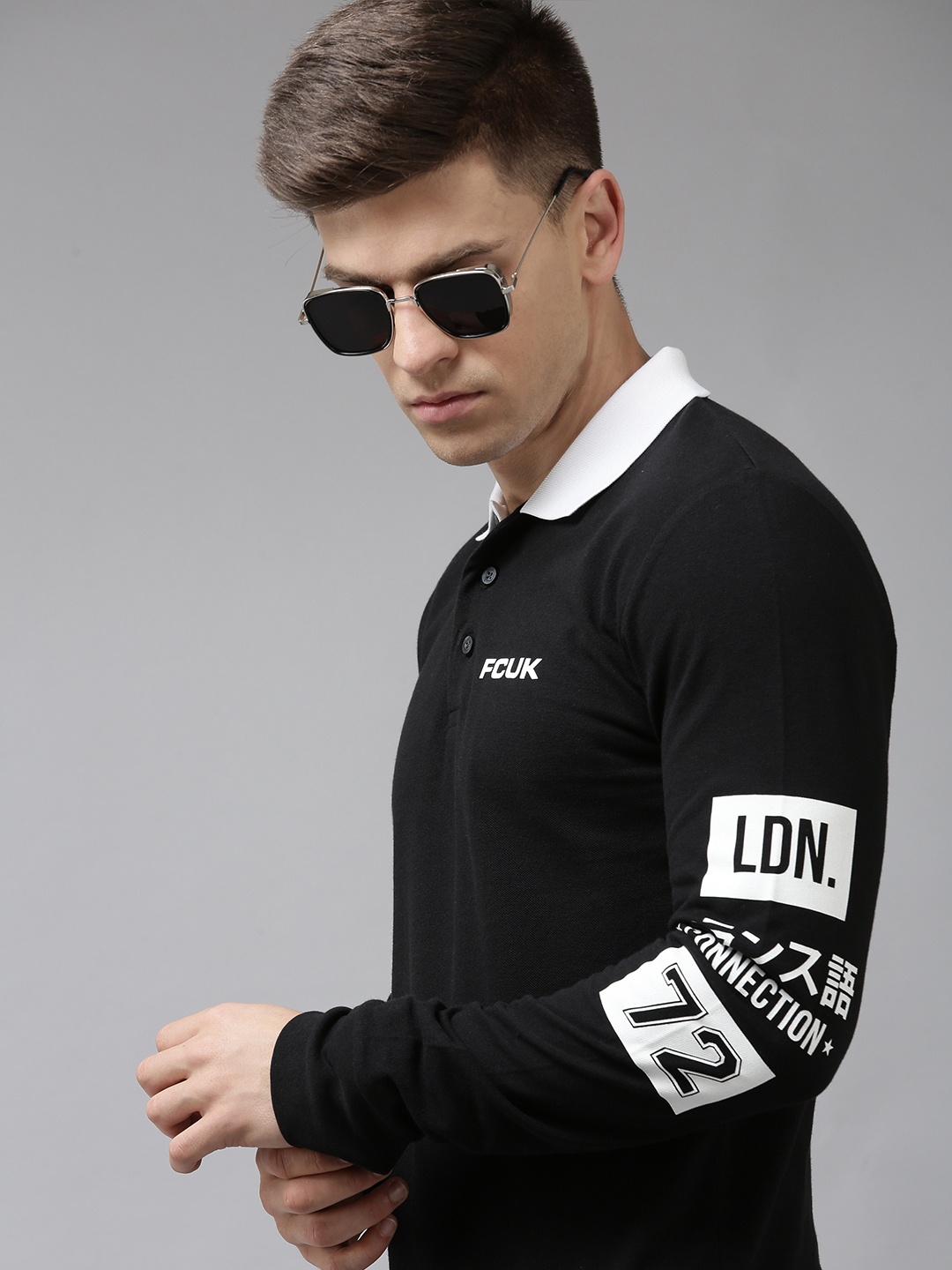 French Connection Men Black & White Polo Collar Monochrome Pure Cotton Slim Fit T-shirt
French Connection Men Black & White Polo Collar Monochrome Pure Cotton Slim Fit T-shirt