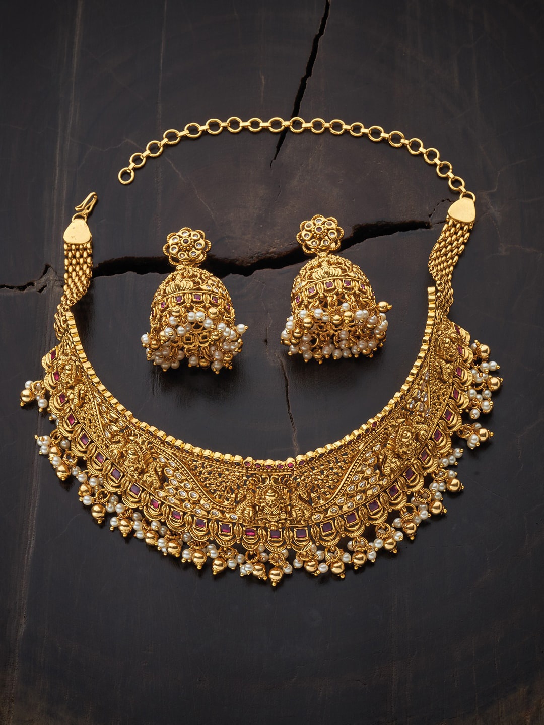 Kushal's Fashion Jewellery Gold-Plated Pink Stone-Studded & Beaded Jewellery Set
Kushal's Fashion Jewellery Gold-Plated Pink Stone-Studded & Beaded Jewellery Set