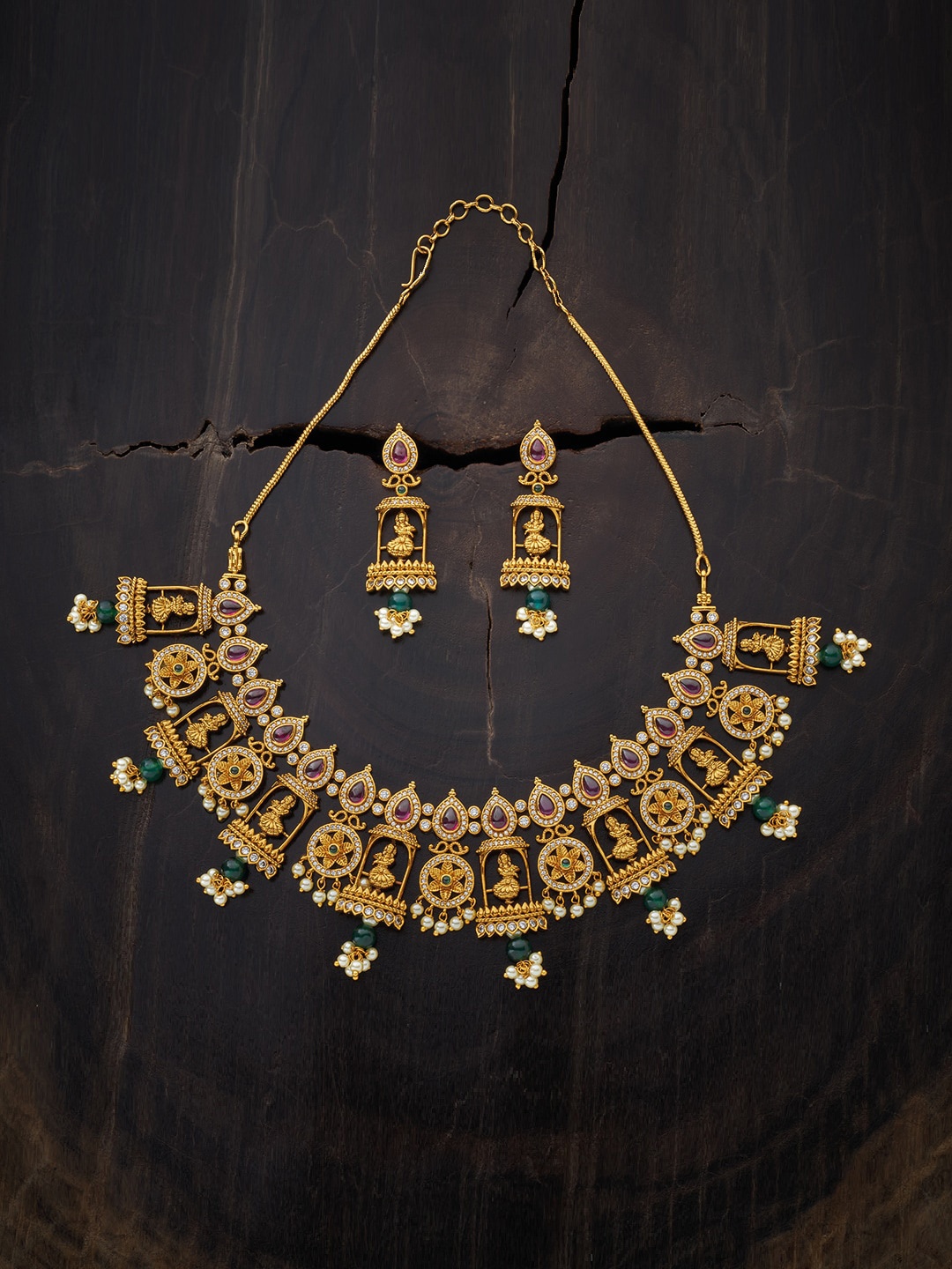 Kushal's Fashion Jewellery Gold-Toned Pink & Green Stones & Beads Studded Jewellery Set
Kushal's Fashion Jewellery Gold-Toned Pink & Green Stones & Beads Studded Jewellery Set