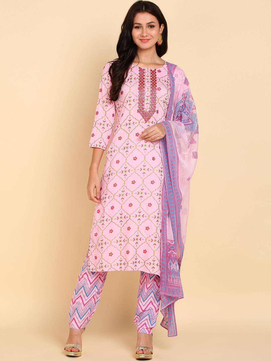 Bani Women Pink Floral Printed Sequinned Liva Kurta with Trousers & With Dupatta
Bani Women Pink Floral Printed Sequinned Liva Kurta with Trousers & With Dupatta