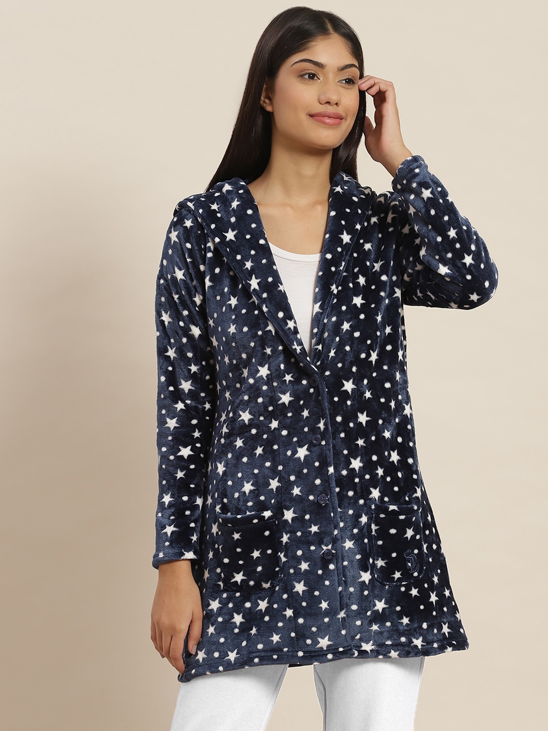 Sweet Dreams Women Navy Blue & White Conversational Printed Velvet Hooded Lounge Robe
Sweet Dreams Women Navy Blue & White Conversational Printed Velvet Hooded Lounge Robe