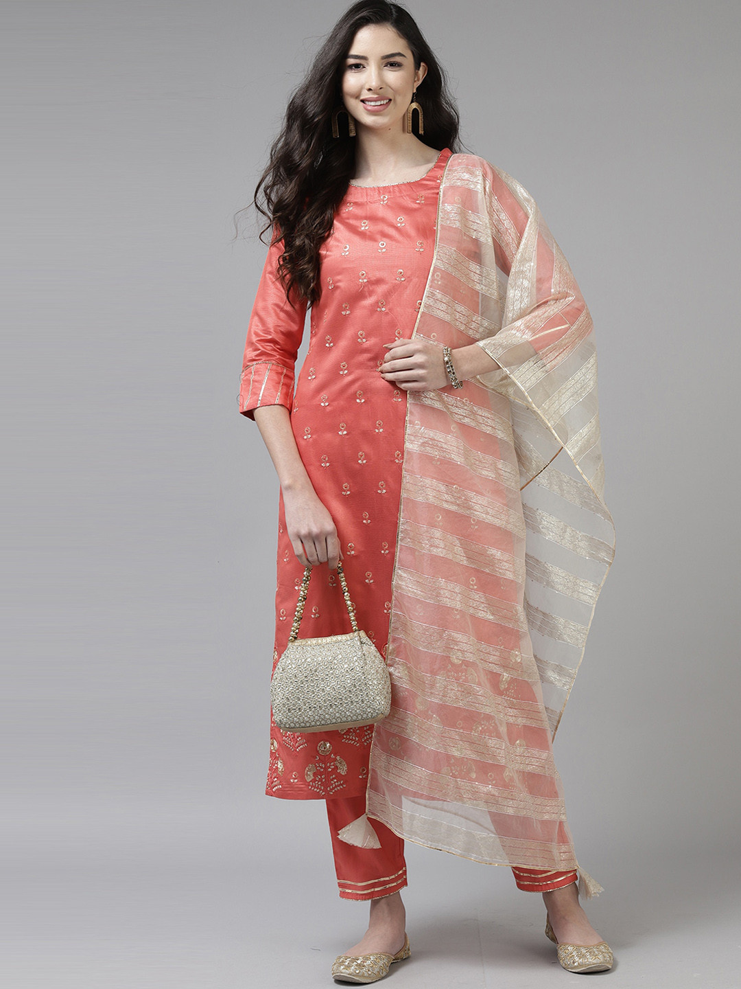 Indo Era Women Pink Floral Embroidered Sequinned Liva Kurta with Trousers & With Dupatta
Indo Era Women Pink Floral Embroidered Sequinned Liva Kurta with Trousers & With Dupatta