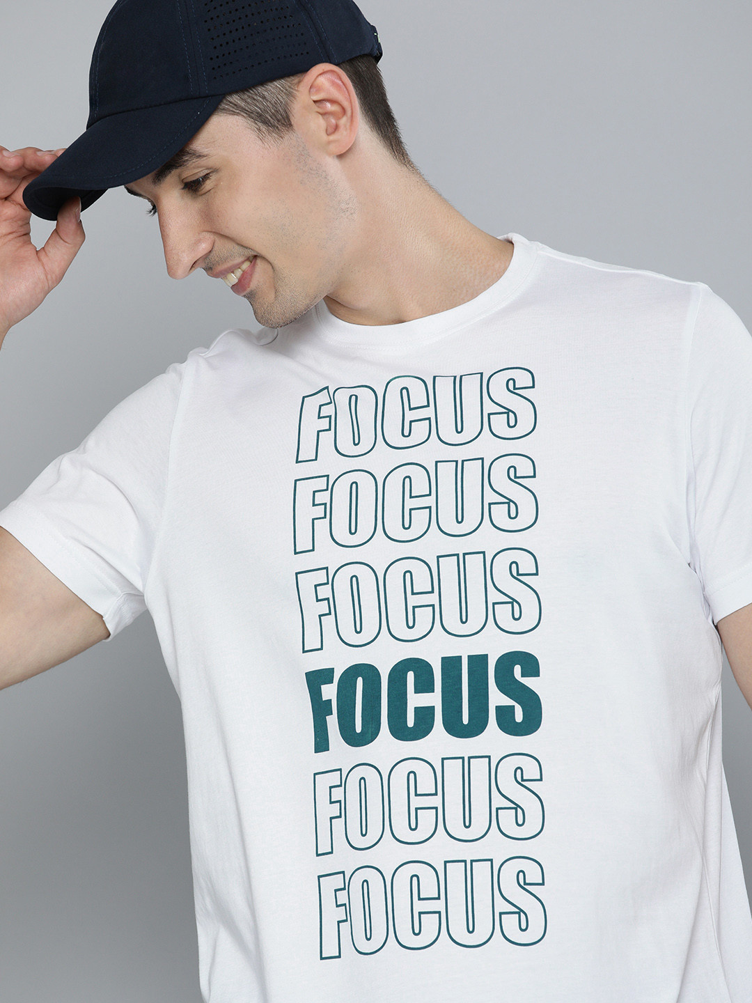 HERE&NOW Men White & Blue Typography Printed Pure Cotton T-shirt
HERE&NOW Men White & Blue Typography Printed Pure Cotton T-shirt