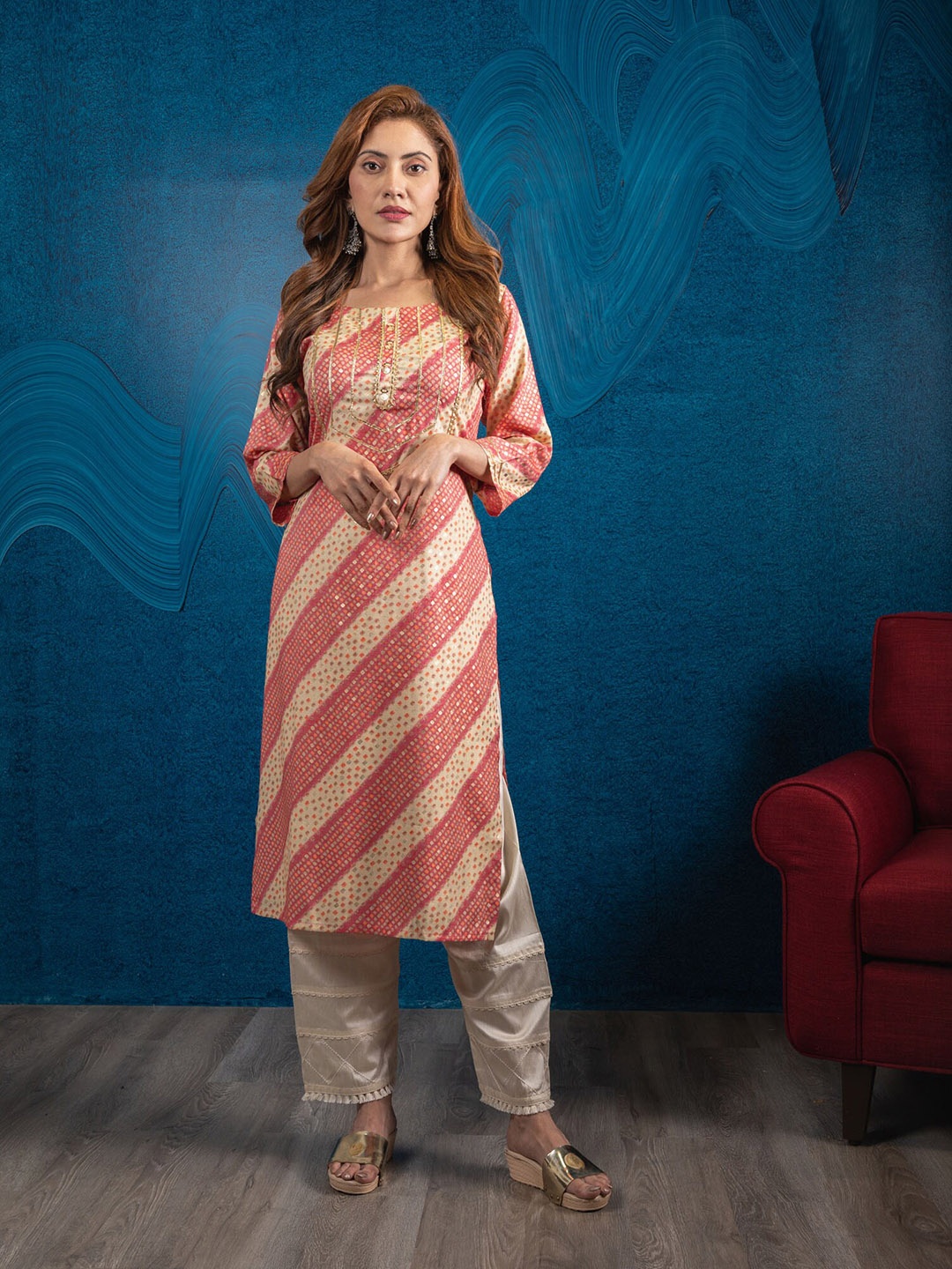 BEATITUDE Women Pink & Gold-Toned Bandhani Kurta