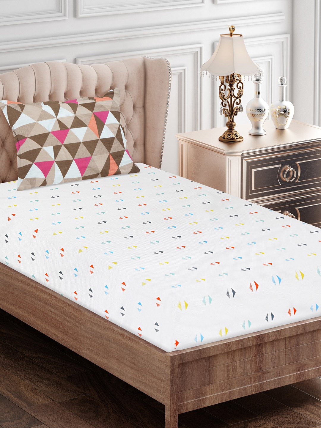 SEJ by Nisha Gupta White & Brown Geometric 180 TC Single Bedsheet With 1 Pillow Cover
SEJ by Nisha Gupta White & Brown Geometric 180 TC Single Bedsheet With 1 Pillow Cover