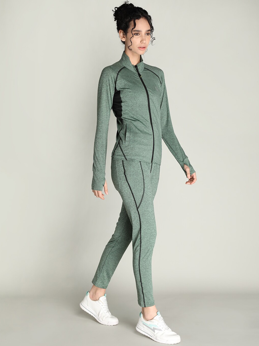 CHKOKKO Women Green Solid Tracksuit