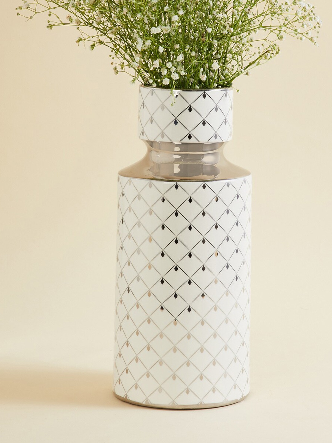 Home Centre White & Gold Checked Ceramic Cylindrical Vase
