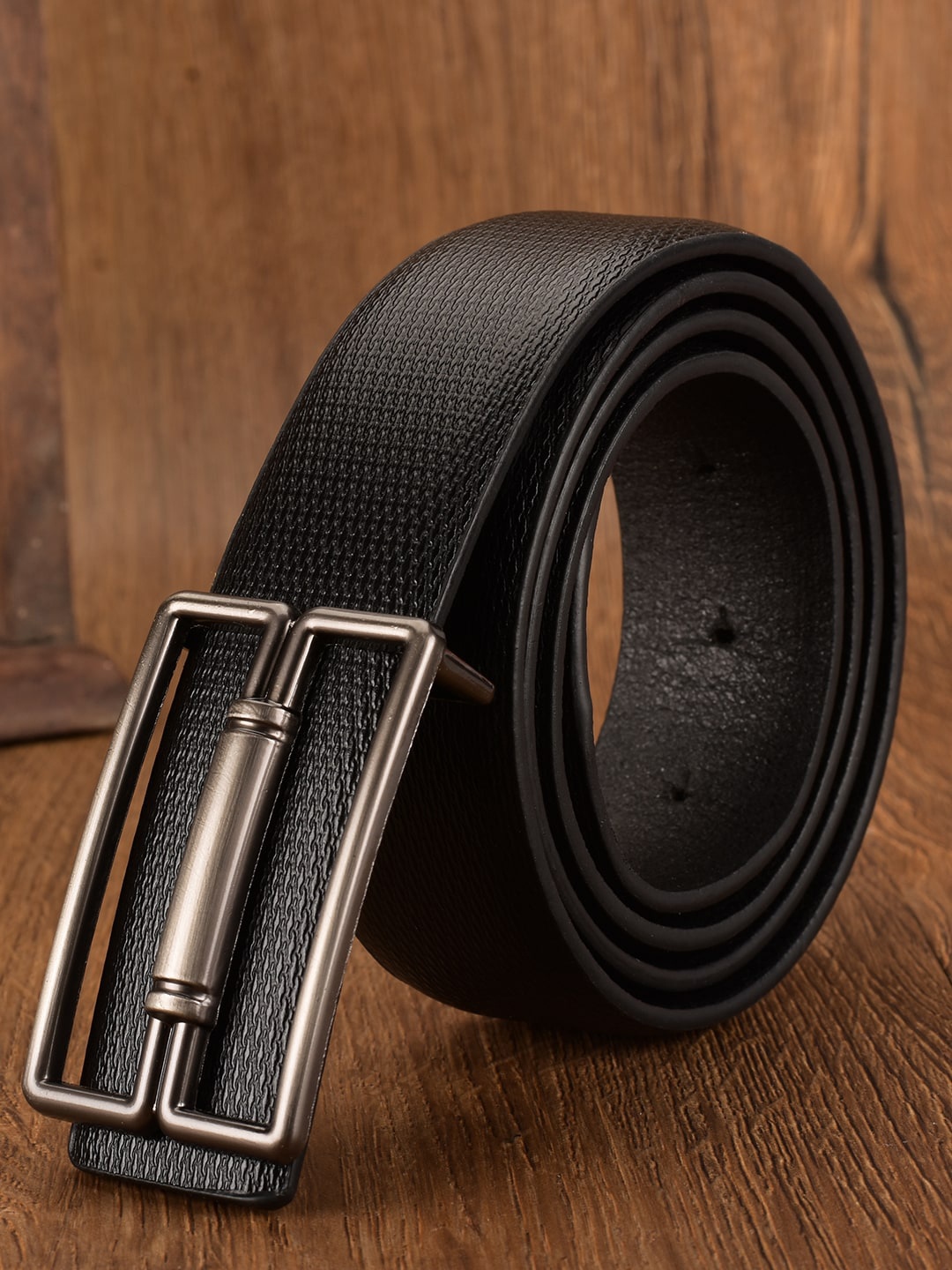 BuckleUp Men Black Textured Belt