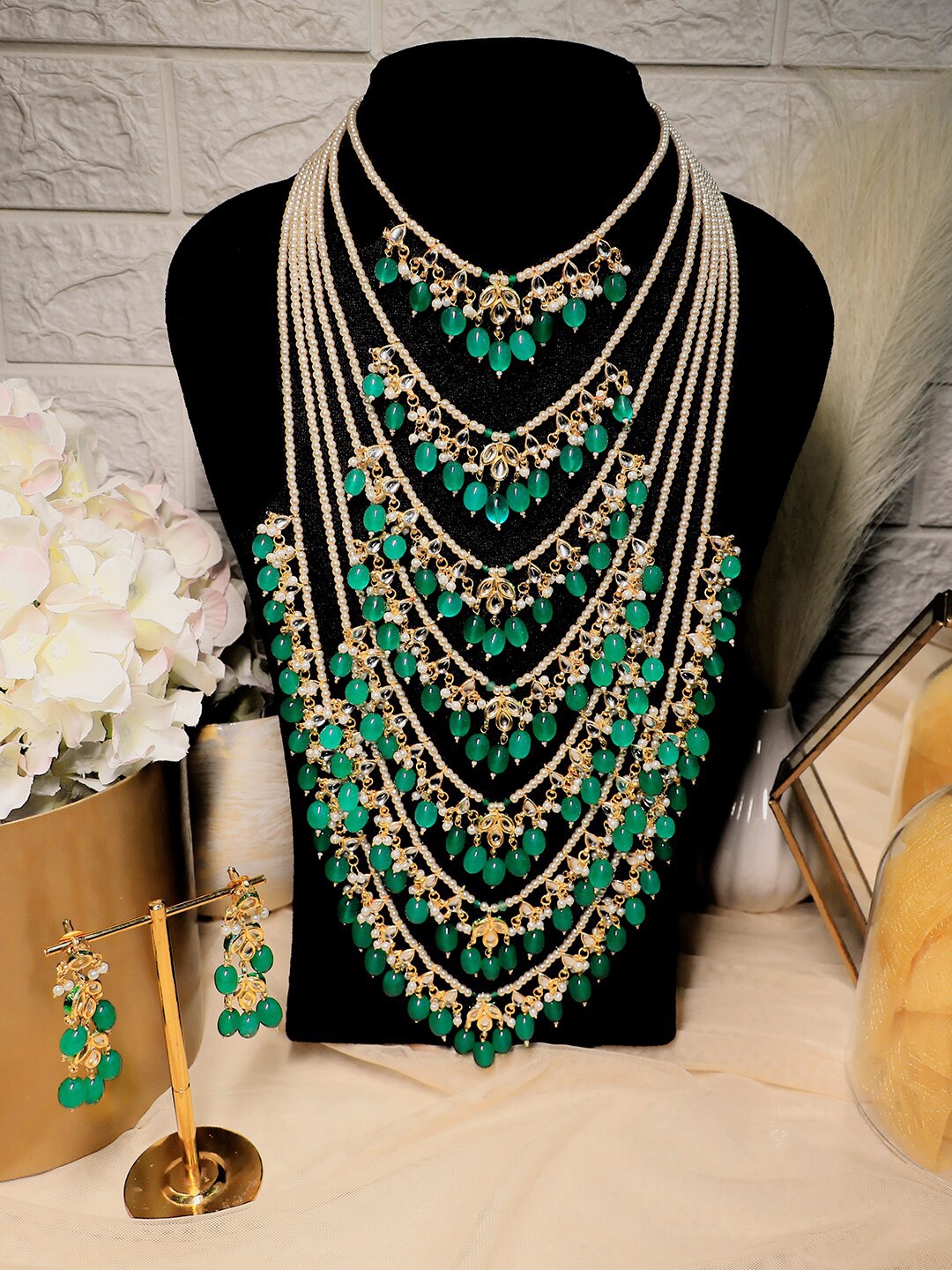 Ishhaara Women Brass-Plated & Green Pearl Beaded The Royal Nayanthara Haar Jewellery Set, White
Ishhaara Women Brass-Plated & Green Pearl Beaded The Royal Nayanthara Haar Jewellery Set, White